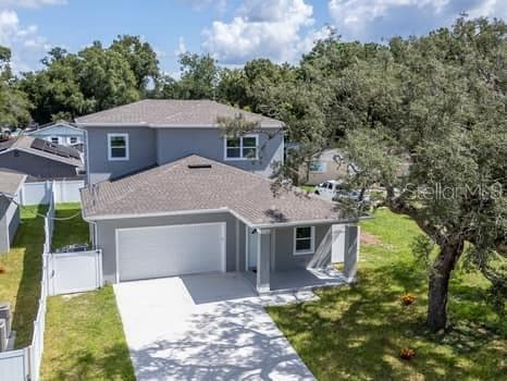 1702 E Annona Ave photo 4