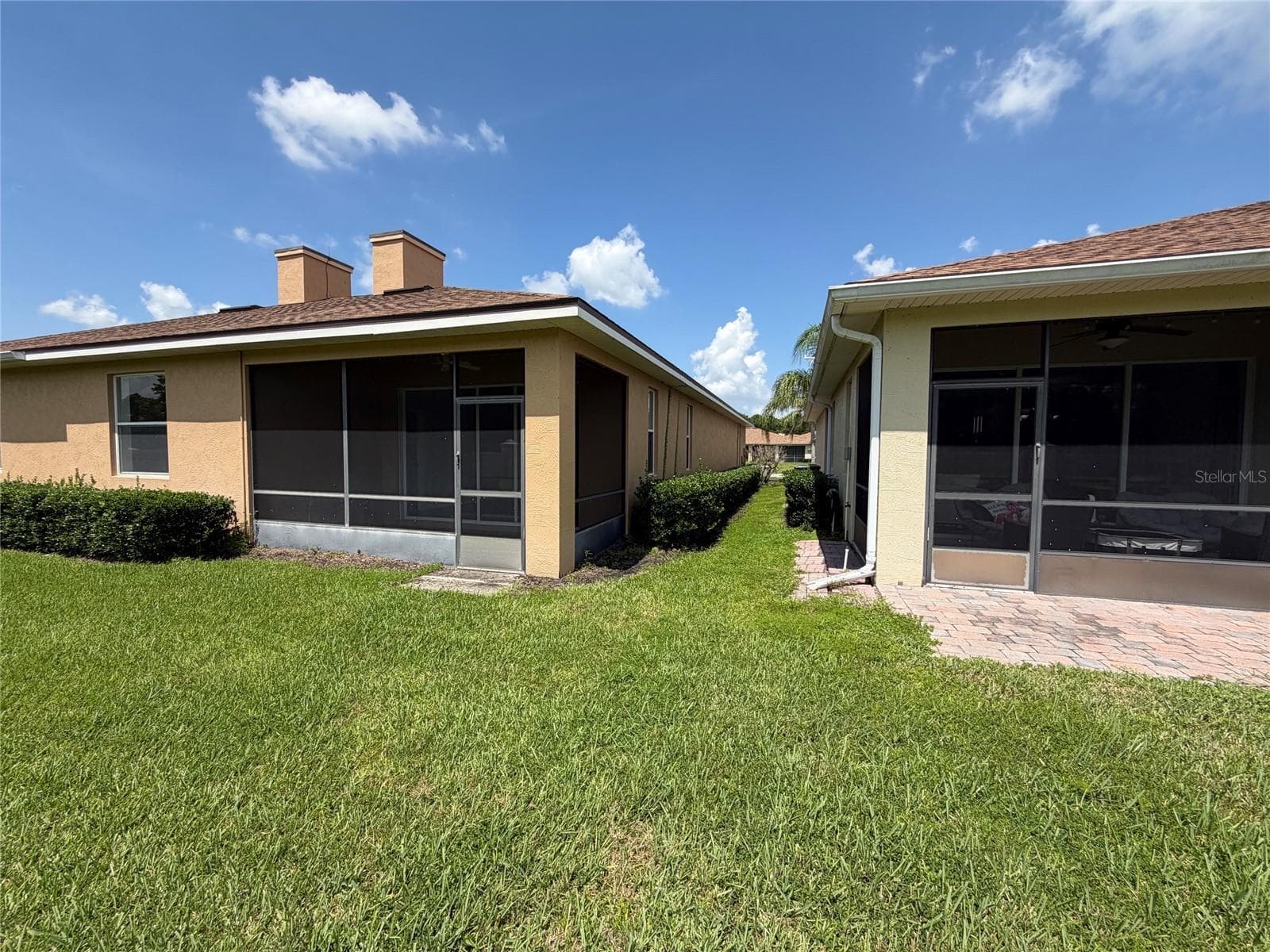 1224 Vienna Square Dr photo 3