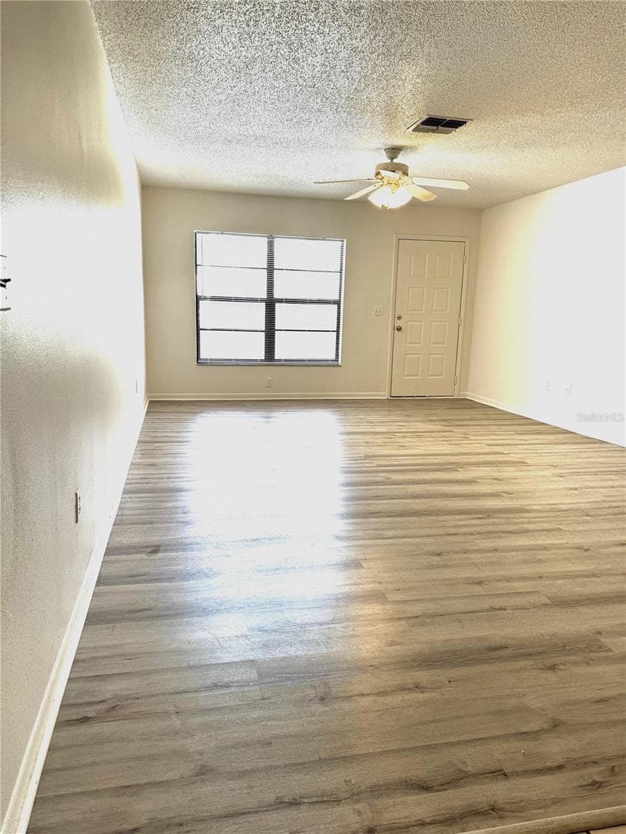 13608 S Village Dr #8203 photo 3