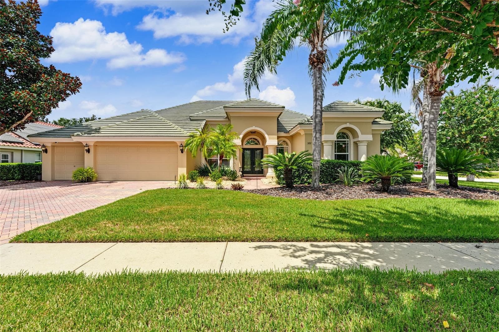 3187 St Martin St