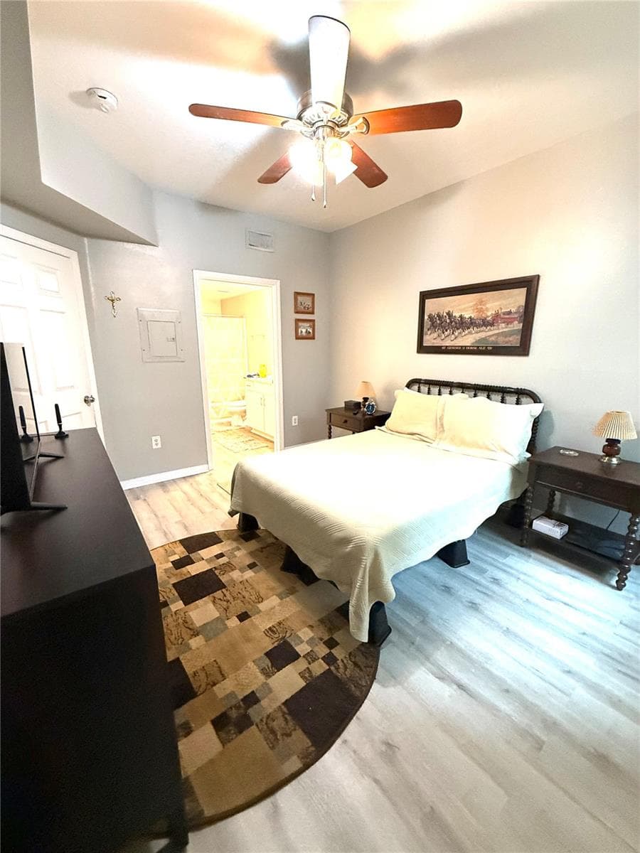 1810 E Palm Ave #5119 photo 4