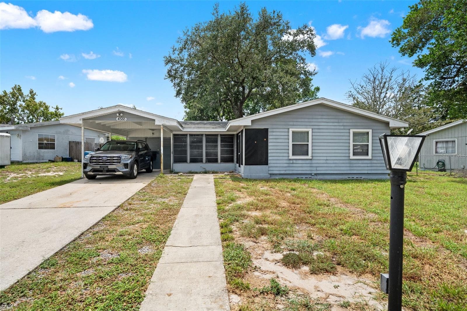 4555 Cynthia Ln