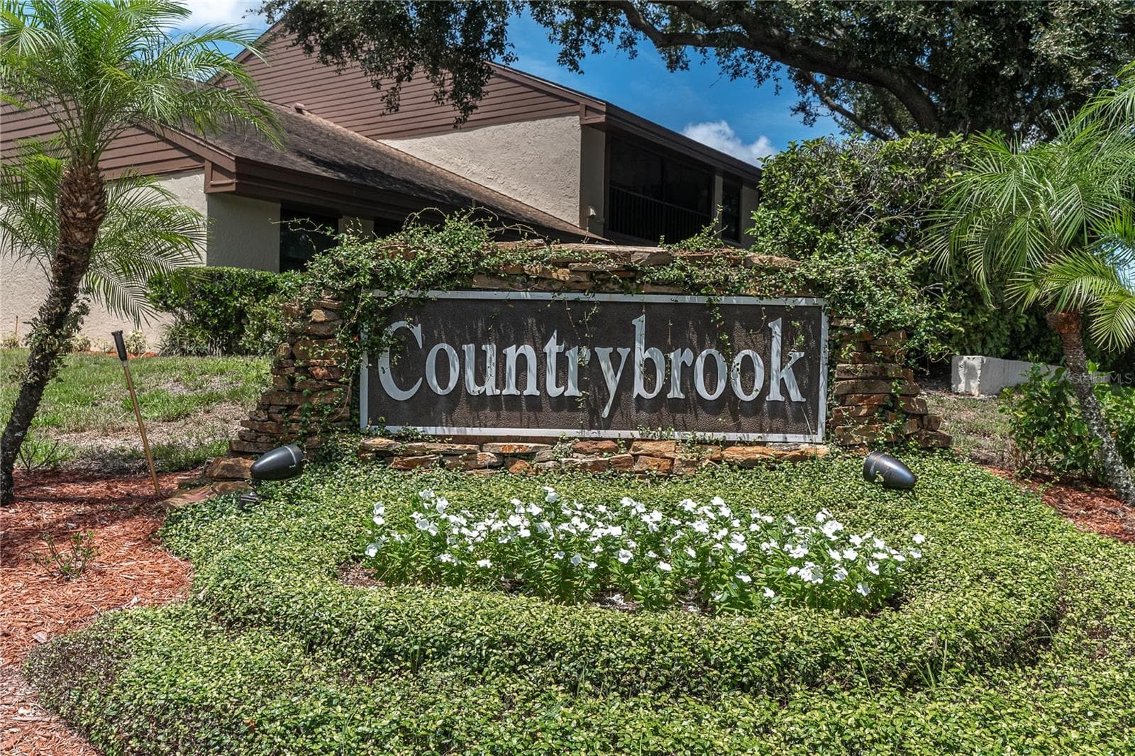 2866 Countrybrook Dr #12