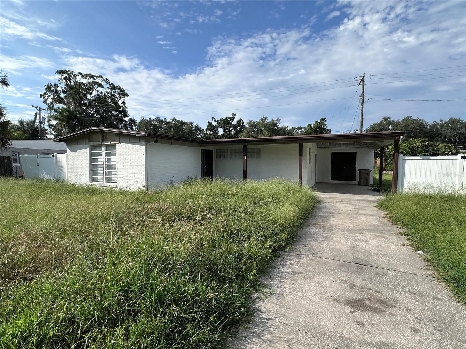 503 Broxburn Ave