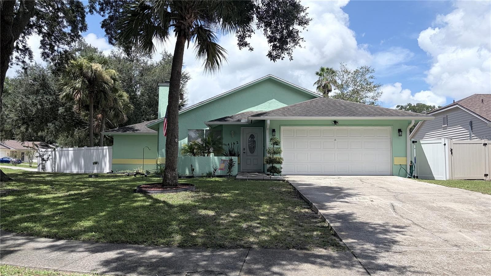 4142 Yellowwood Dr