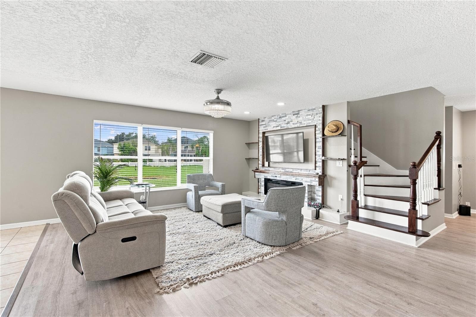 10922 Subtle Trail Dr photo 3