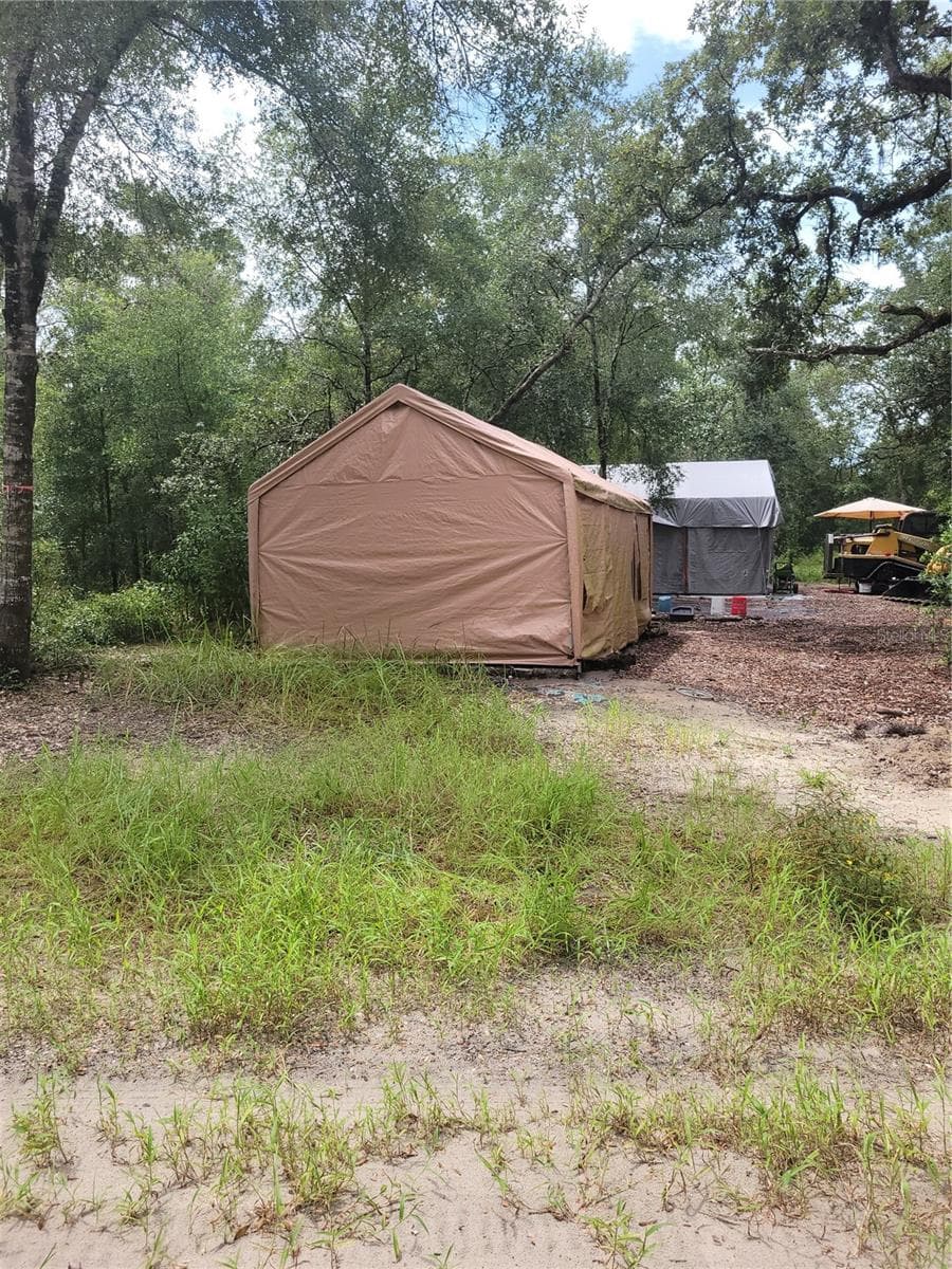 16518 Helen K Dr