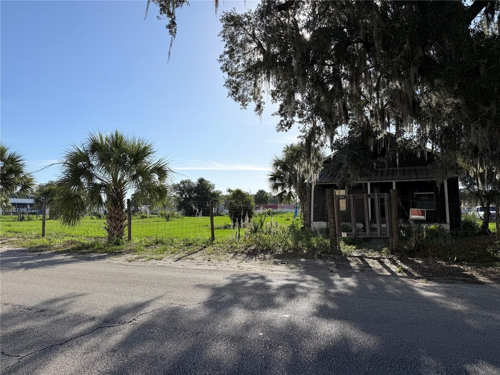 1015 Makowski Rd
