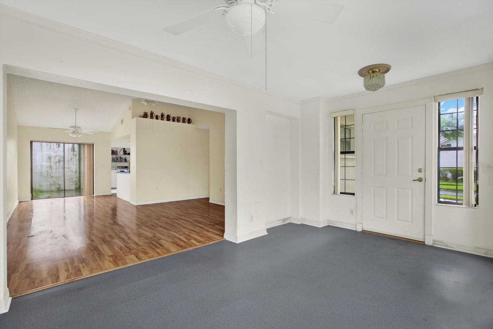 7636 Haig CT photo 4