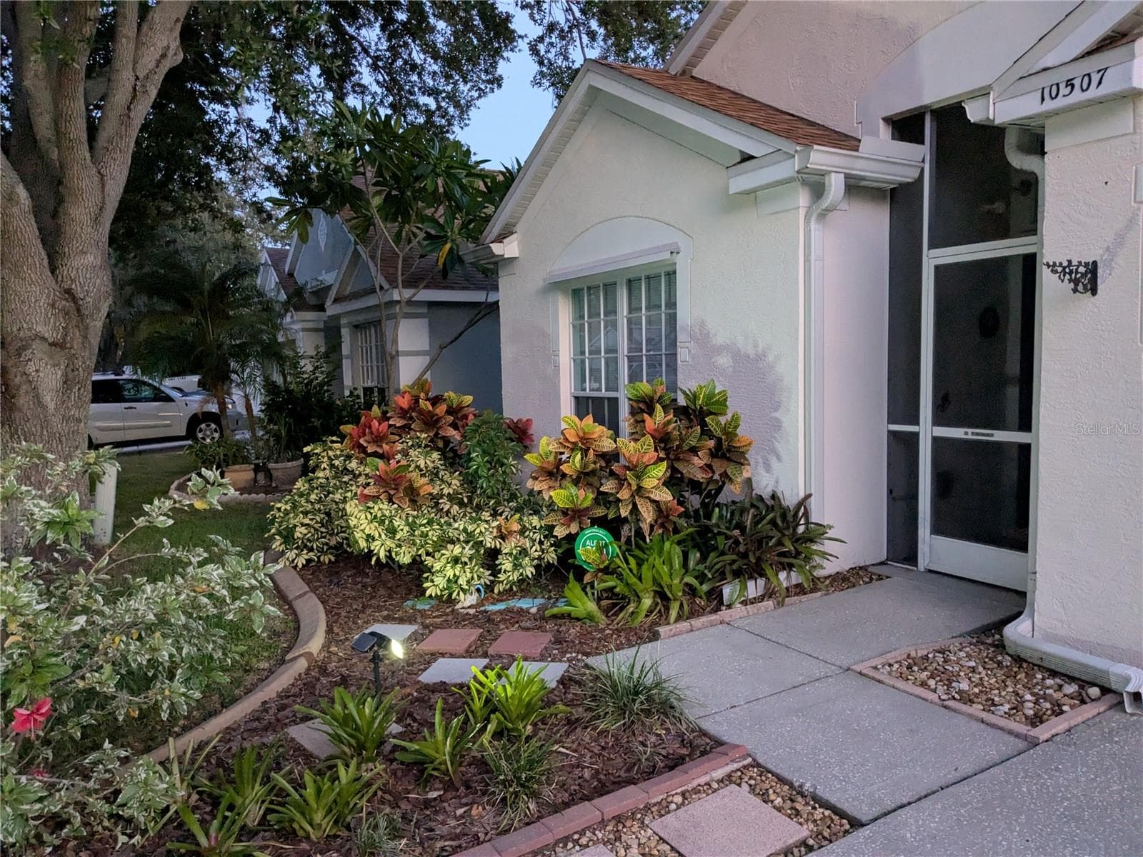 10507 Walker Vista Dr photo 4