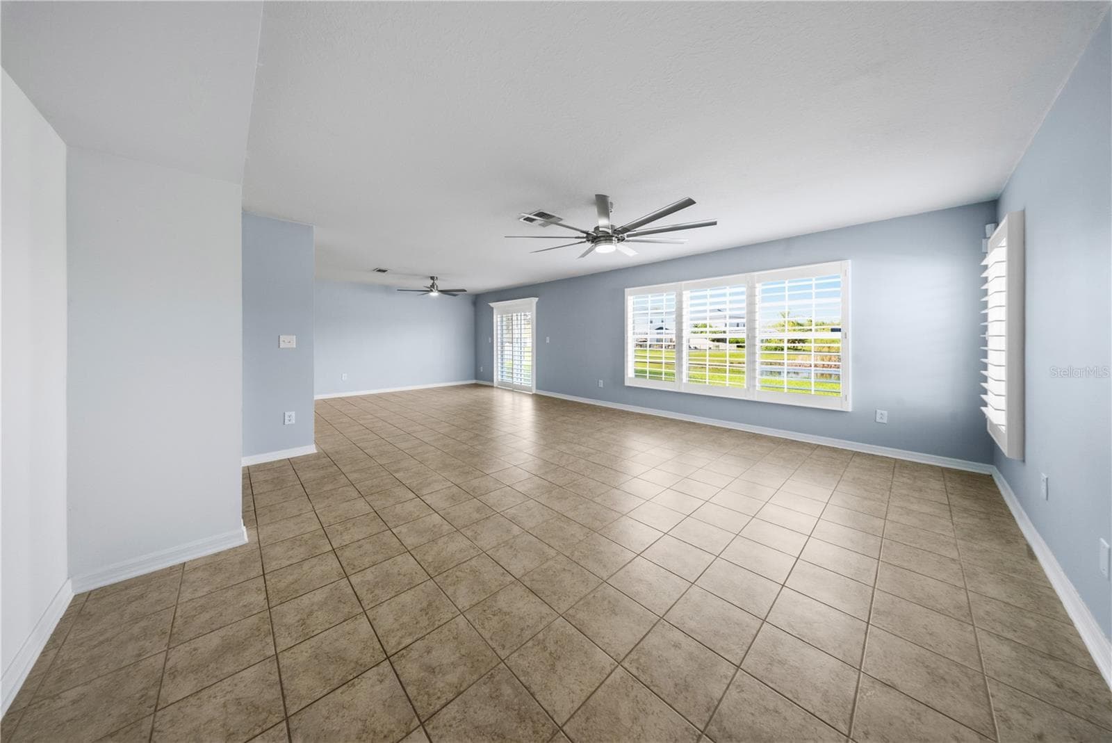 9515 Simeon Dr photo 5