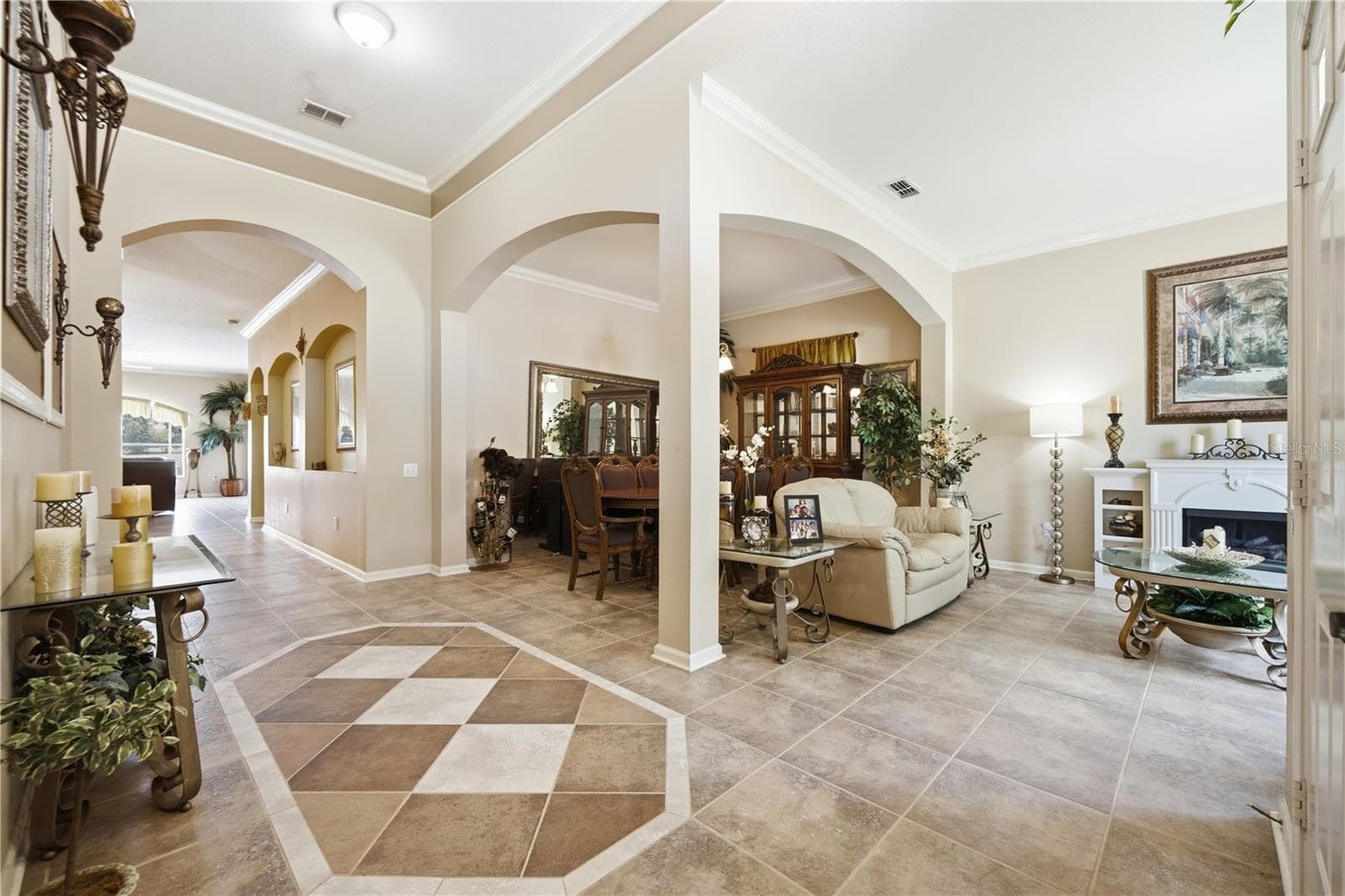 25843 Risen Star Dr photo 4