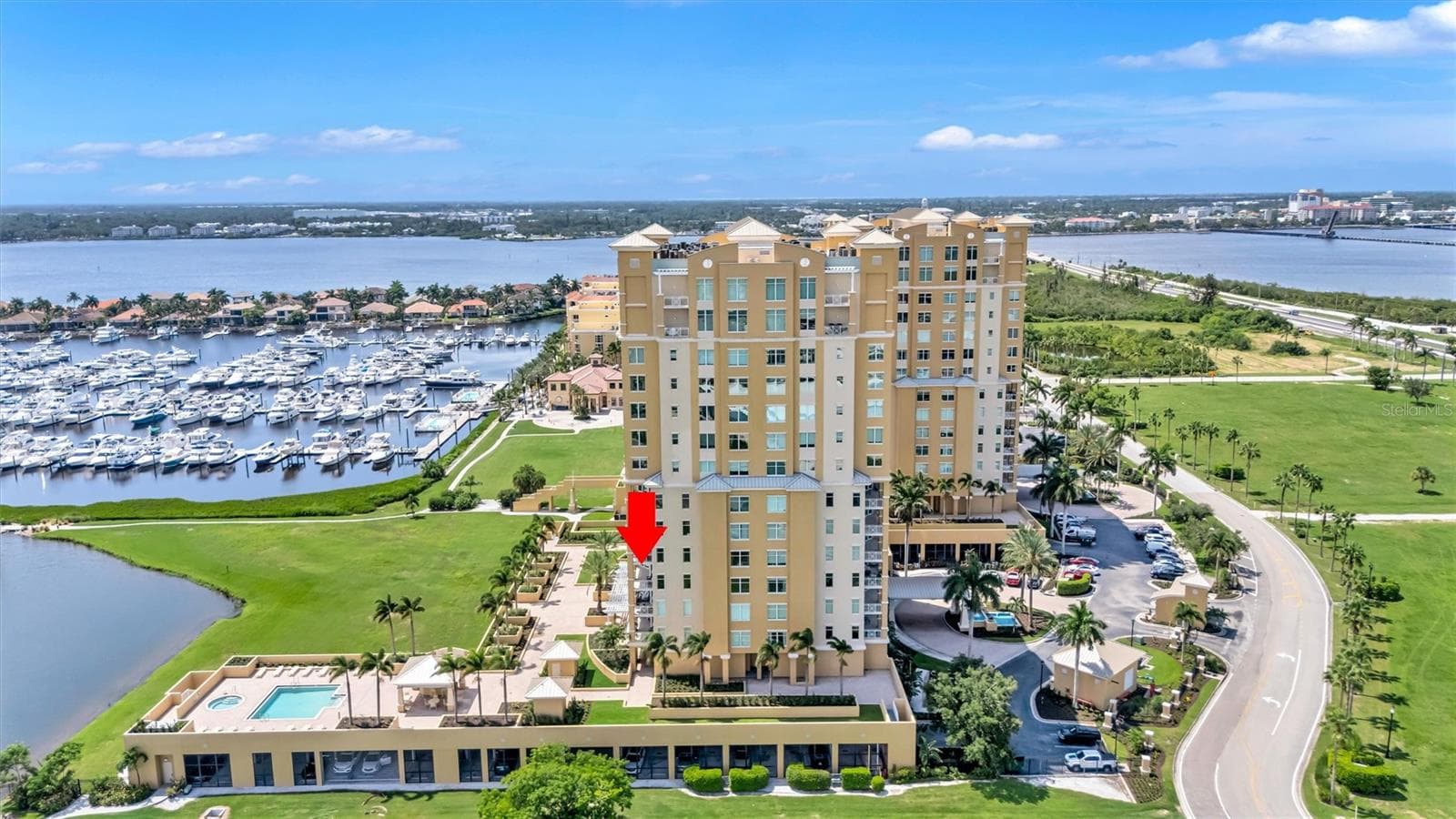 140 Riviera Dunes Way #401 photo 2