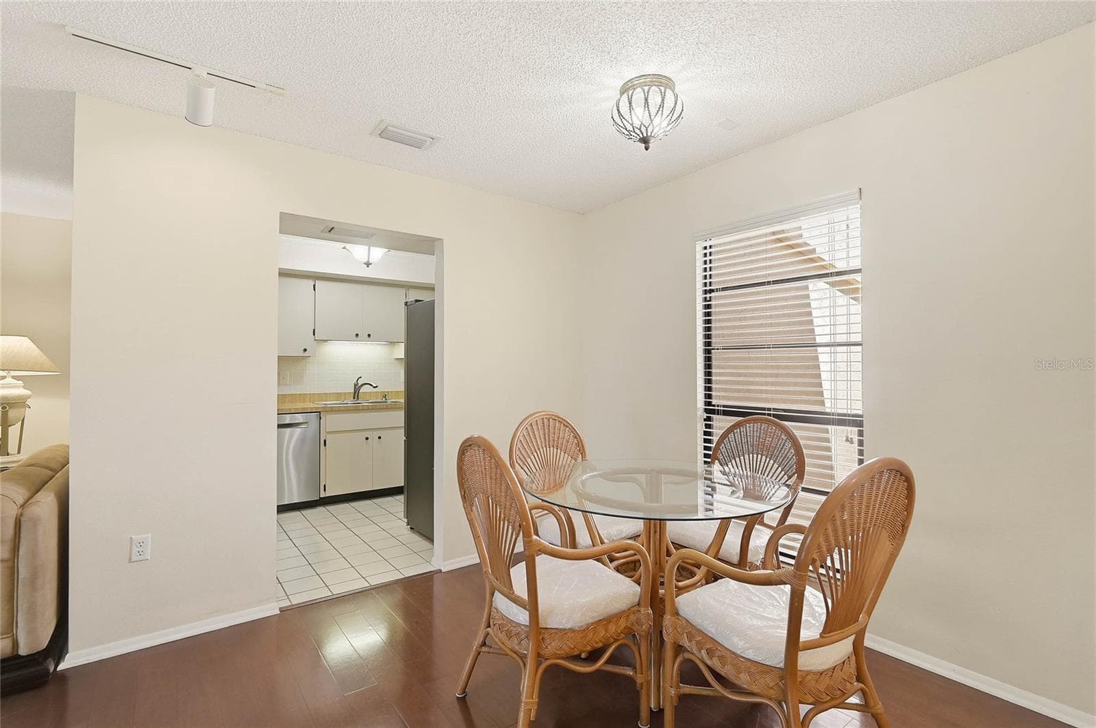 3189 Glen Elyn Blvd #3 photo 5