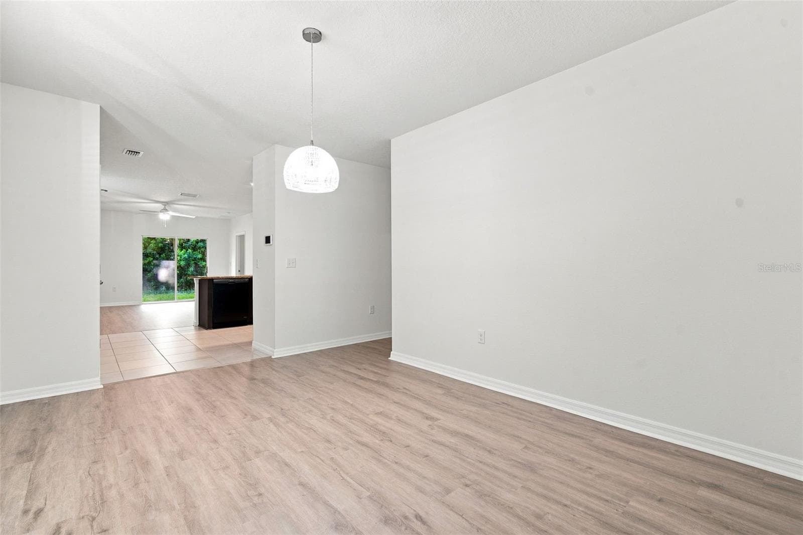 10920 Carlton Fields Dr photo 2