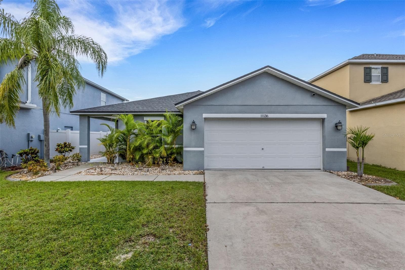 11136 Golden Silence Dr photo 2