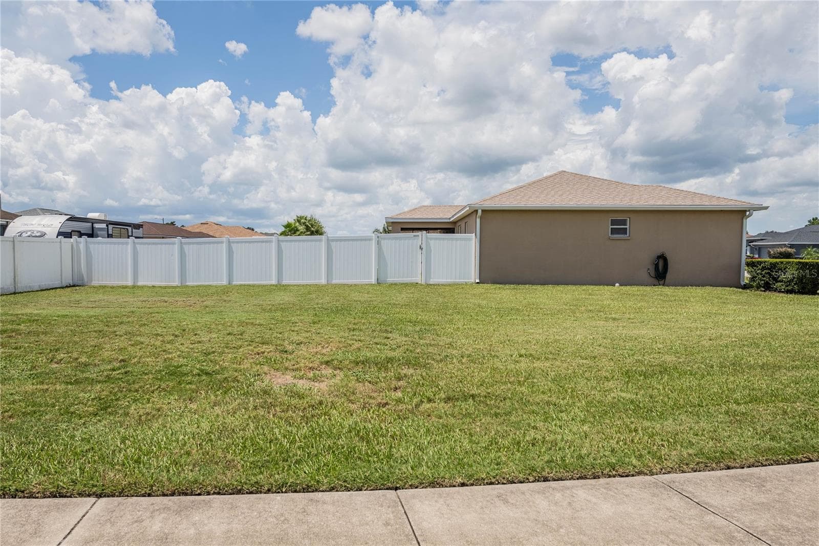 3291 Winchester Estates Cir photo 4