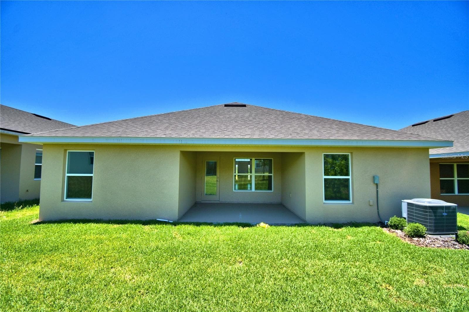 3639 Lindbergh St photo 3