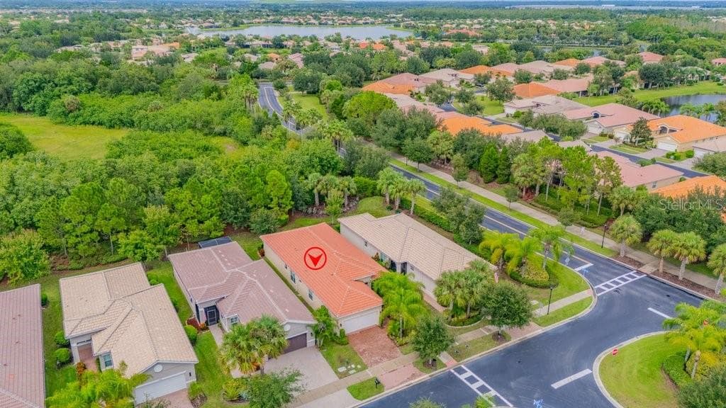 4952 Sandy Glen Way photo 2