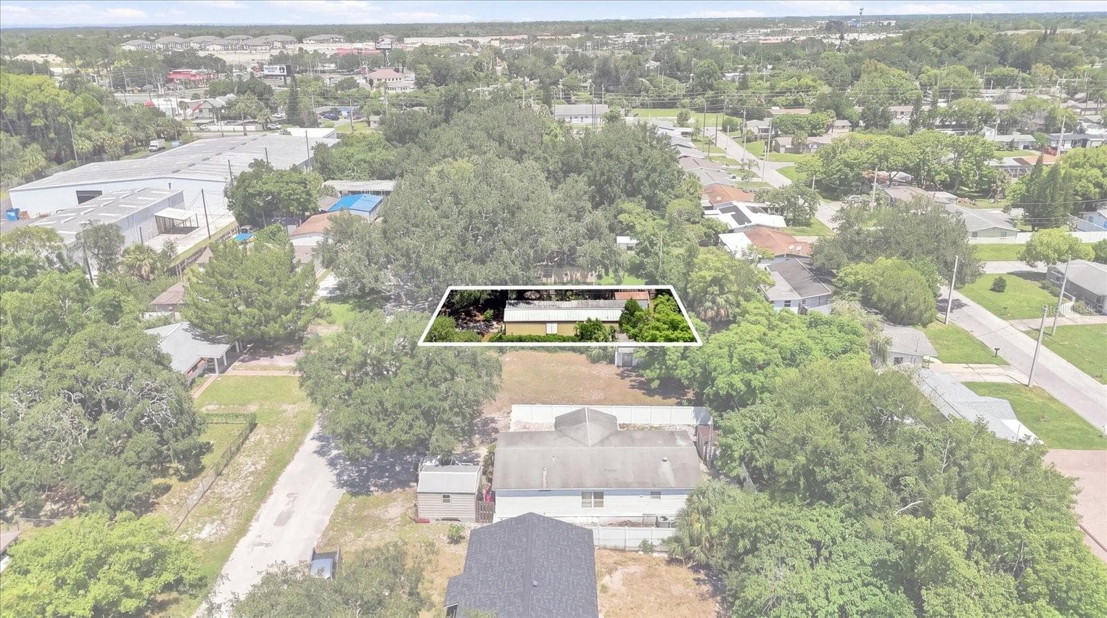 8844 Mike St photo 3