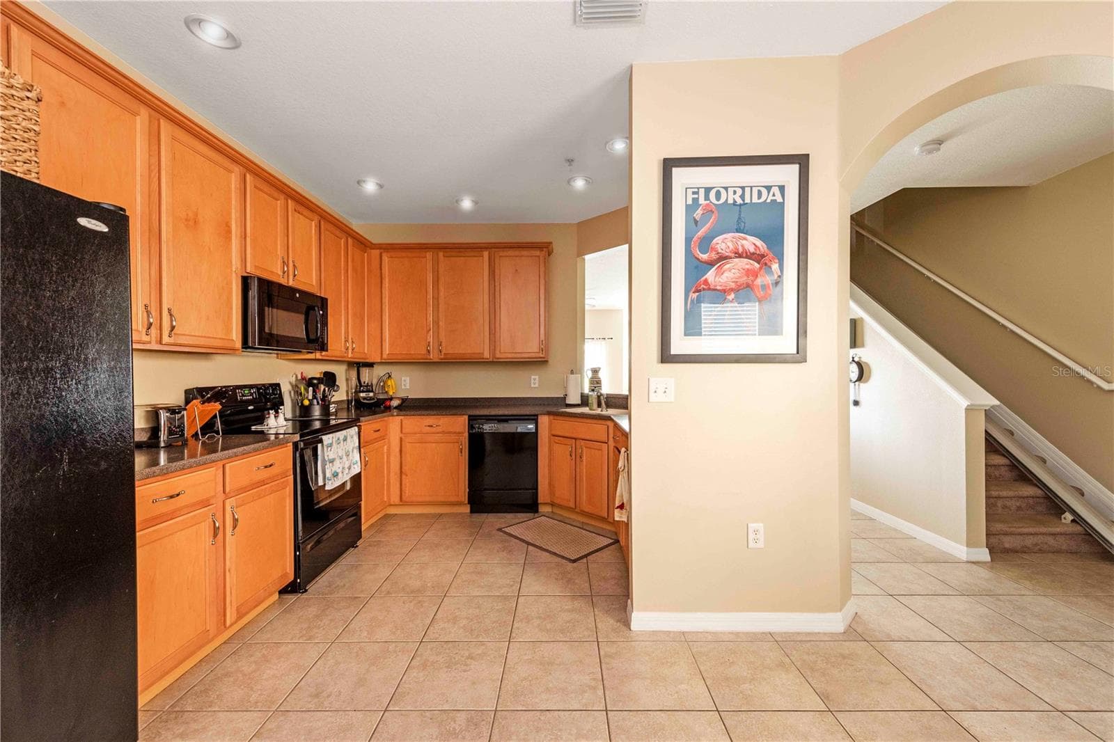 3698 Parkridge Cir #26-104 photo 3