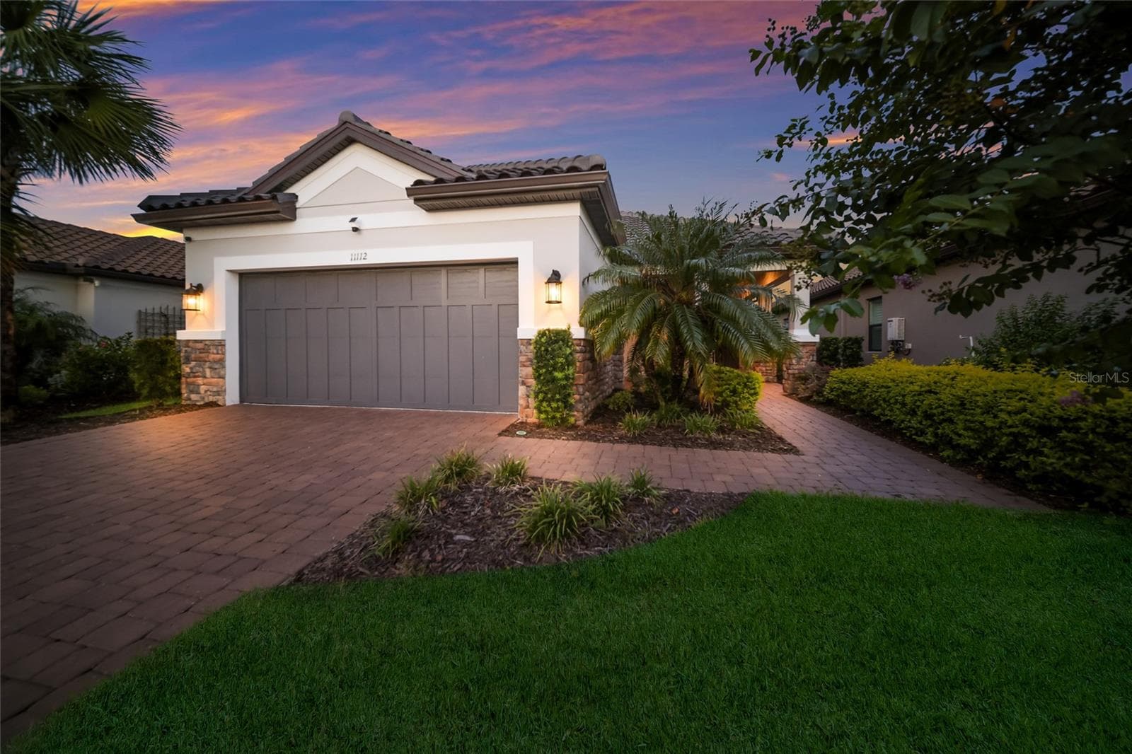11112 Devonbridge Dr photo 3