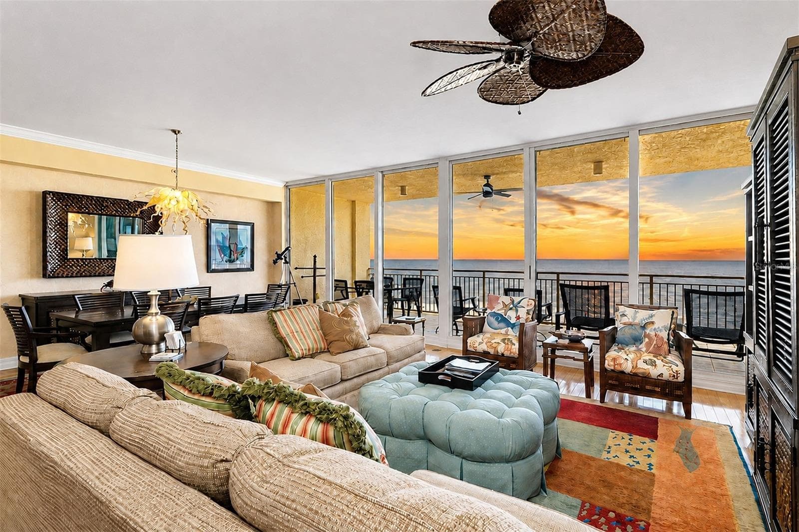15208 Gulf Blvd #404 photo 2
