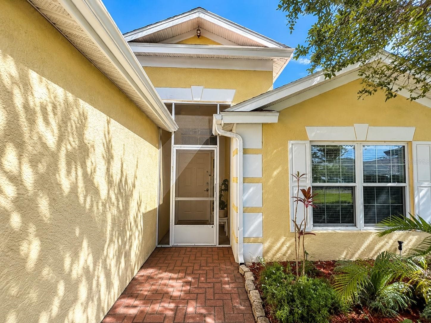 10510 Egret Haven Ln photo 4