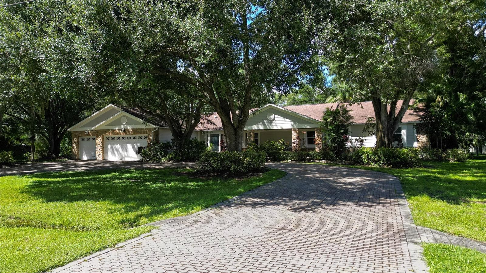 12511 Palomino CT photo 3