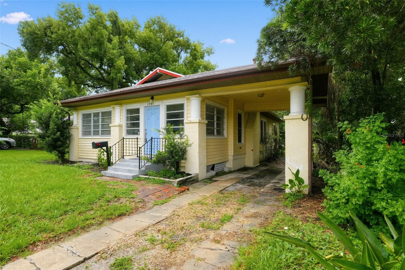 1203 King Ave photo 2