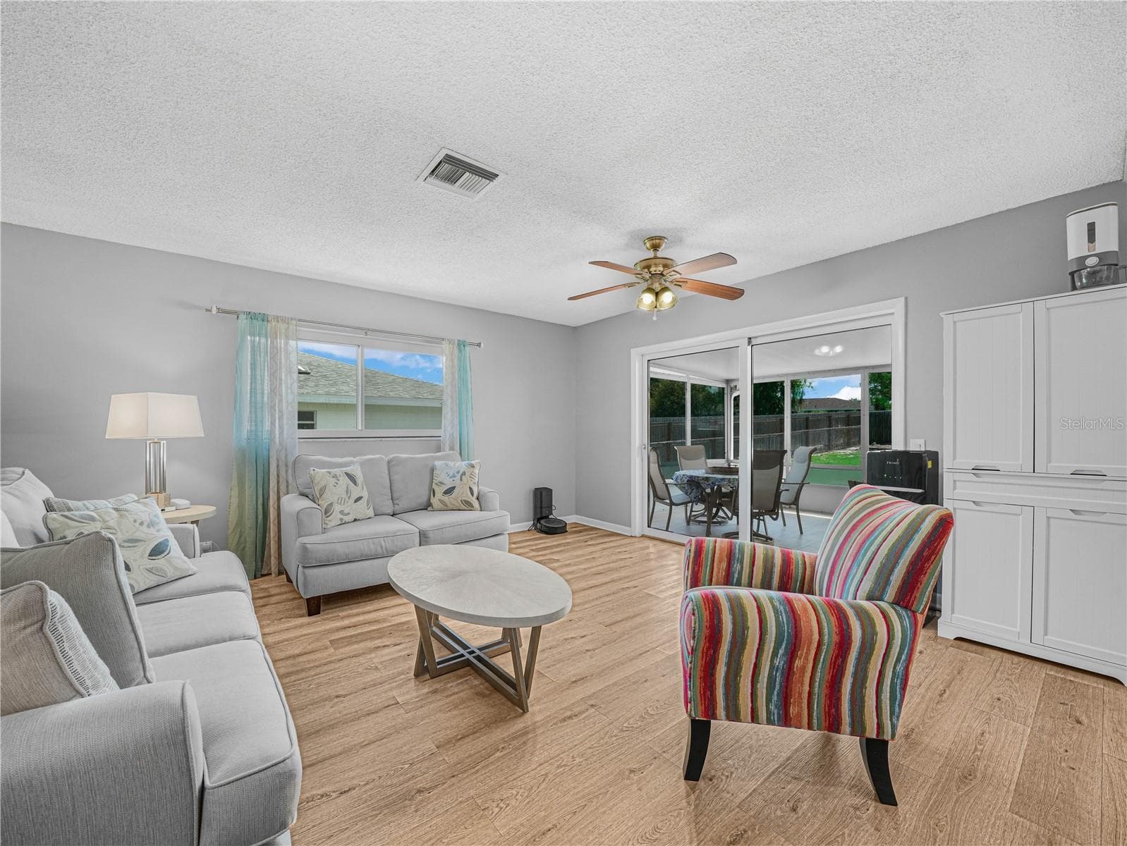 437 Broward Ter photo 5