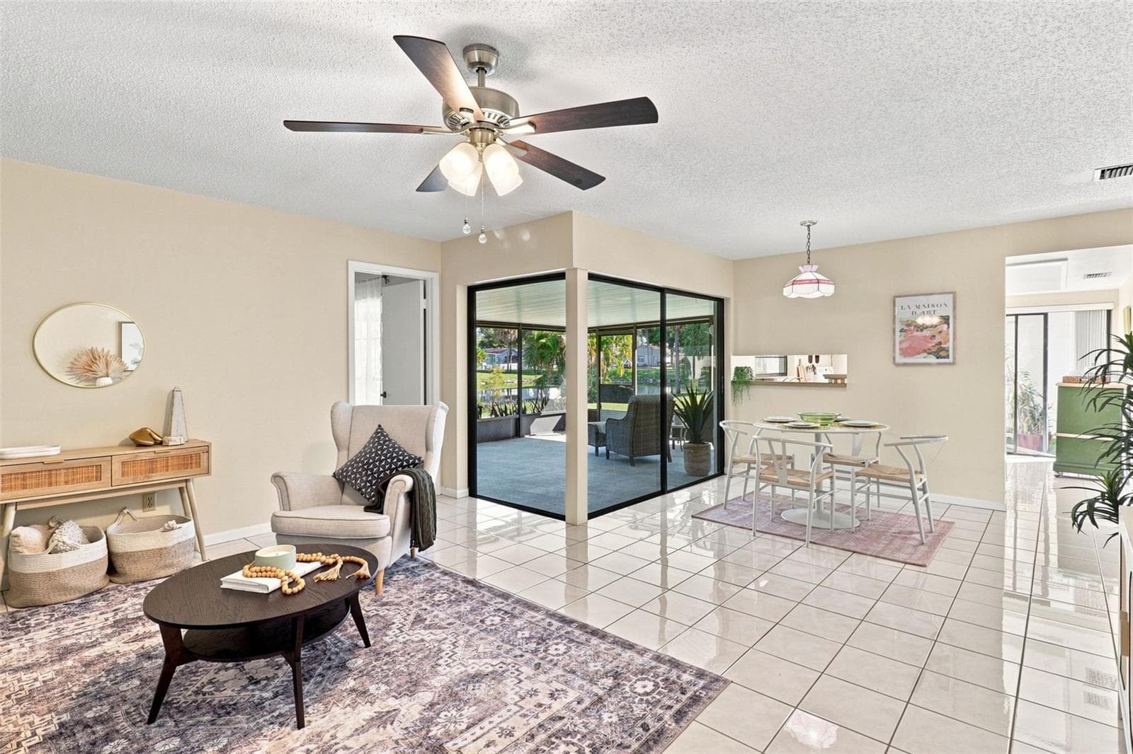 10311 Chadbourne Dr photo 4