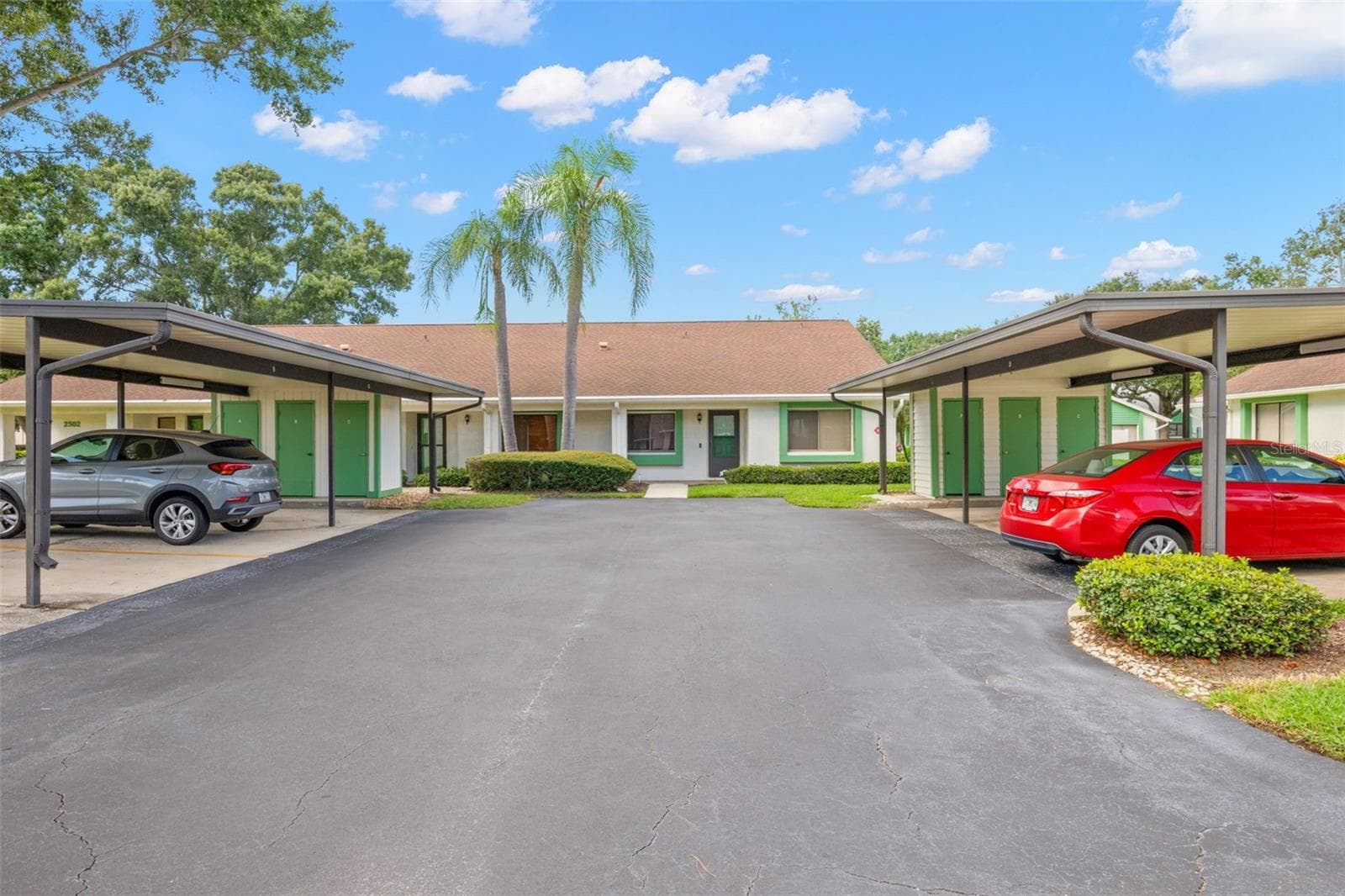 2502 Royal Pines Cir #5C photo 3