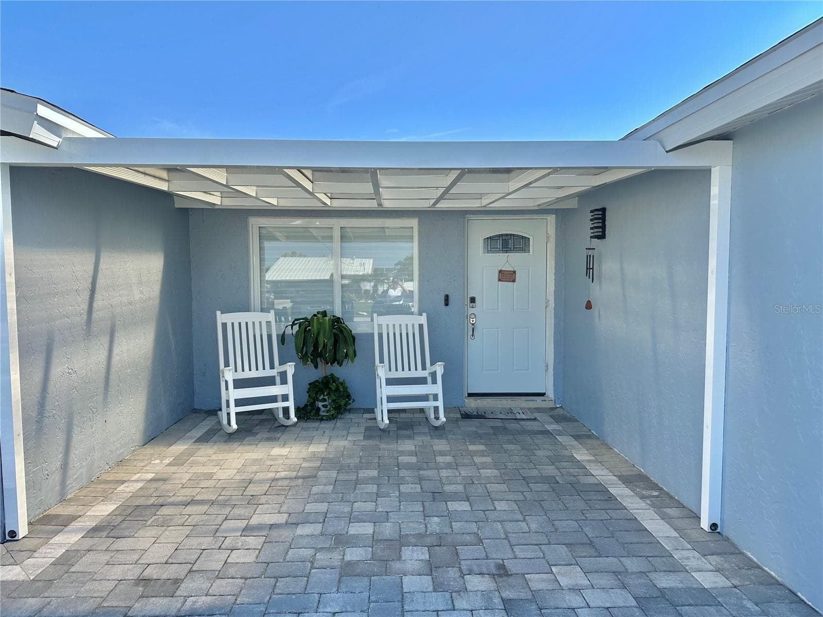 4229 Floramar Ter photo 2