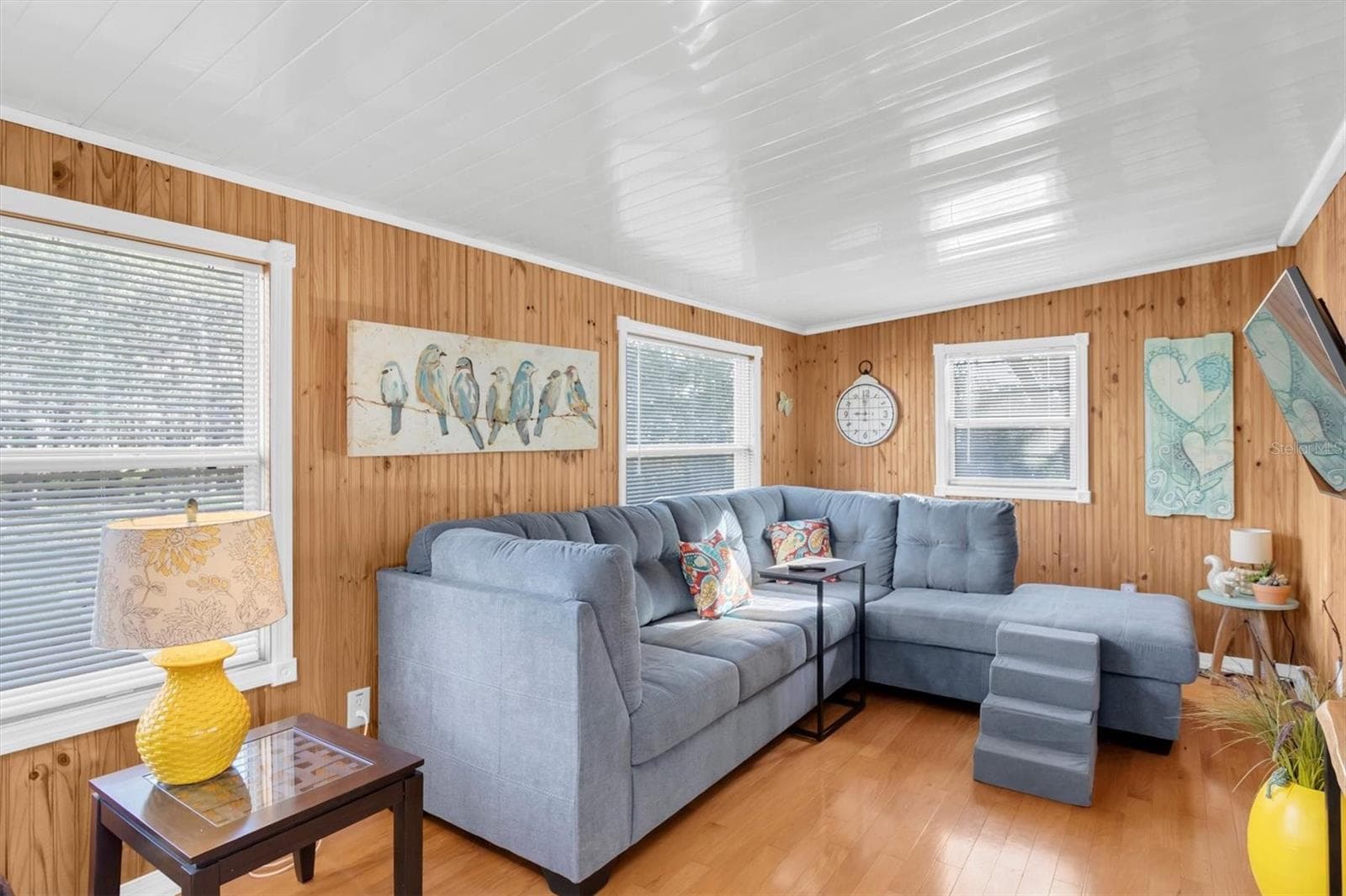 9446 Gray Fox Dr photo 3
