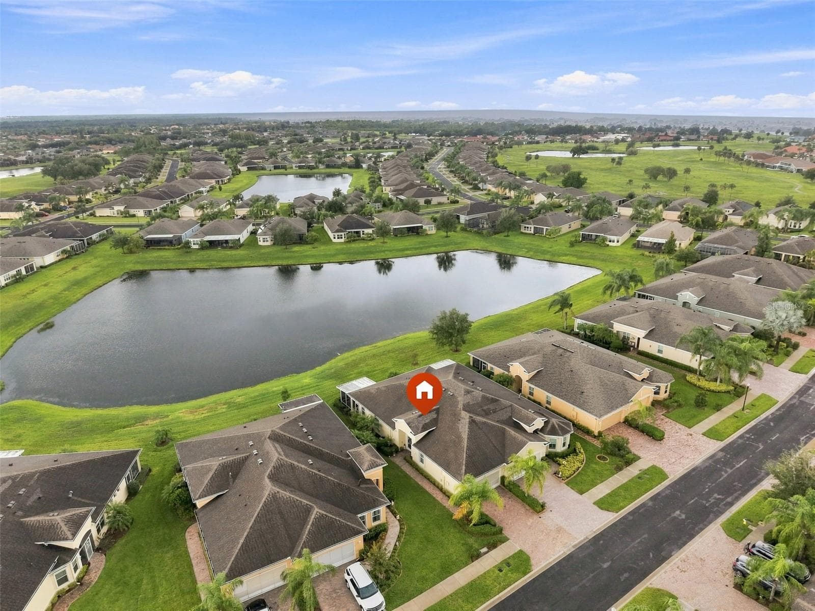 629 Chipper Dr photo 2