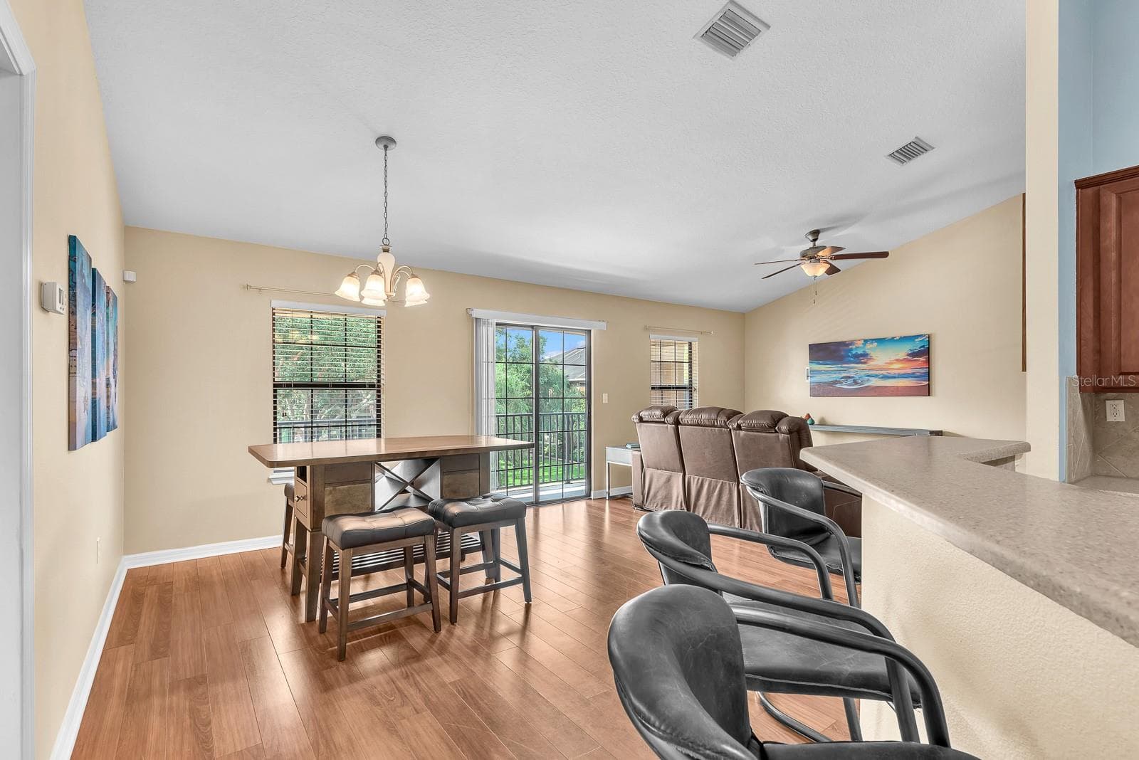 5521 Kinglethill Drive photo 4