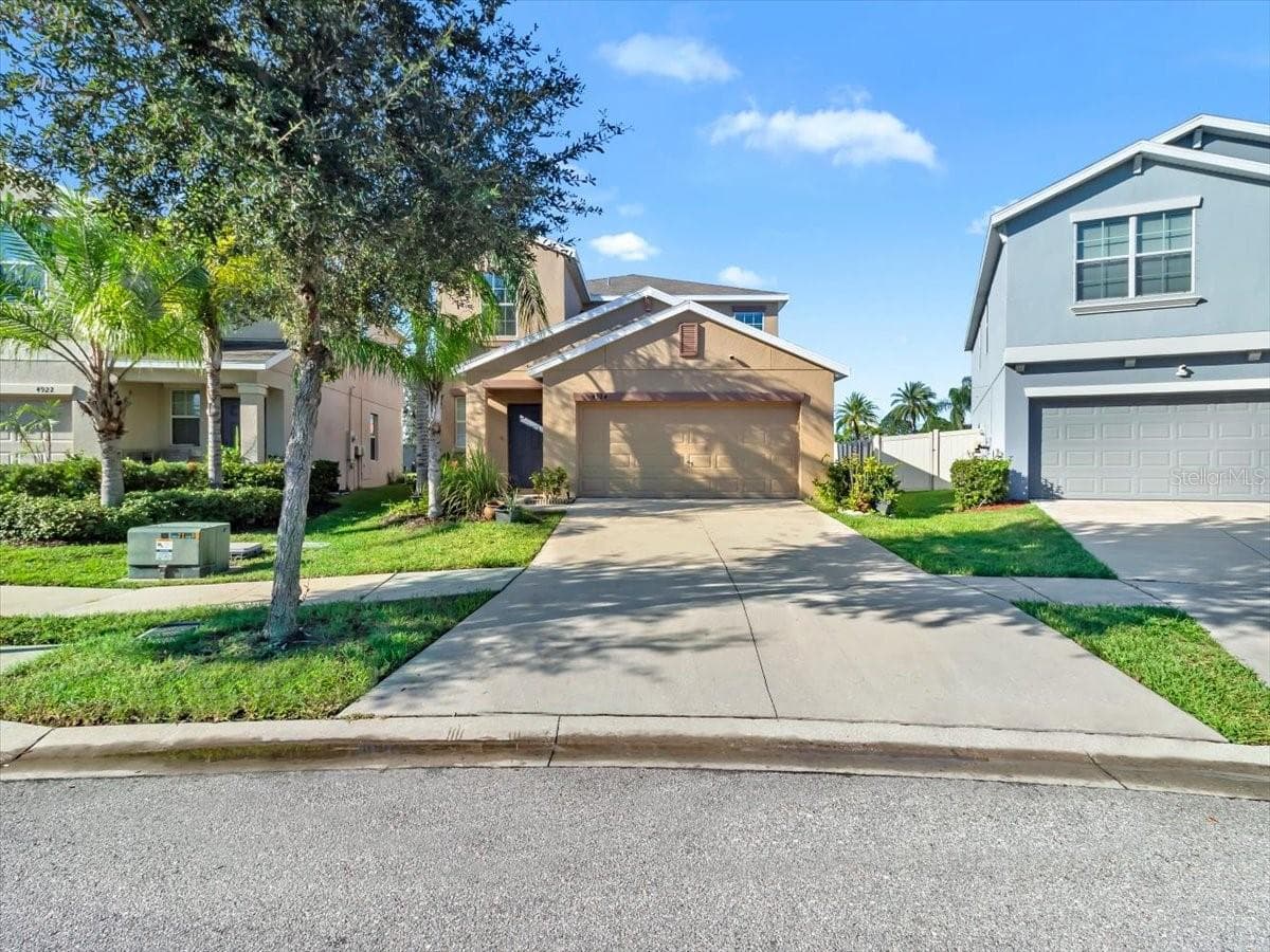 4924 Reflecting Pond Cir photo 5