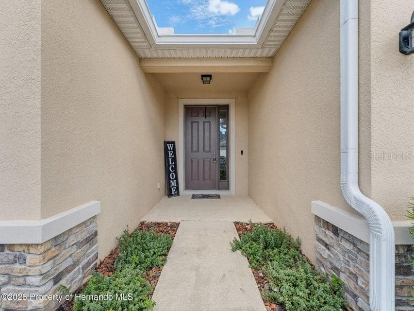 13607 Fairdale Ln photo 5