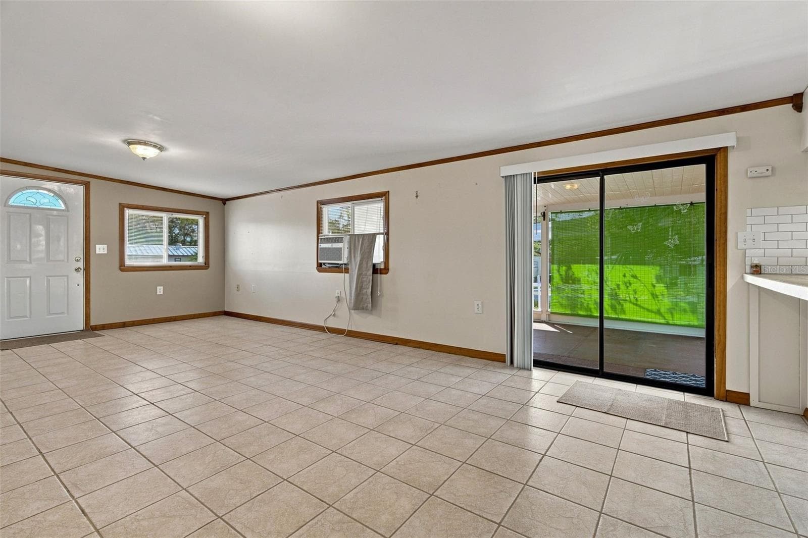 9483 Gray Fox Dr photo 5
