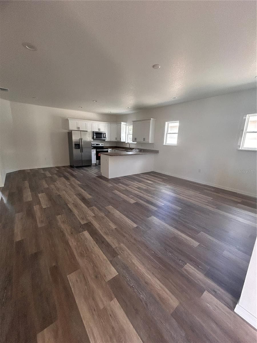 1326 W. Patterson St. photo 3