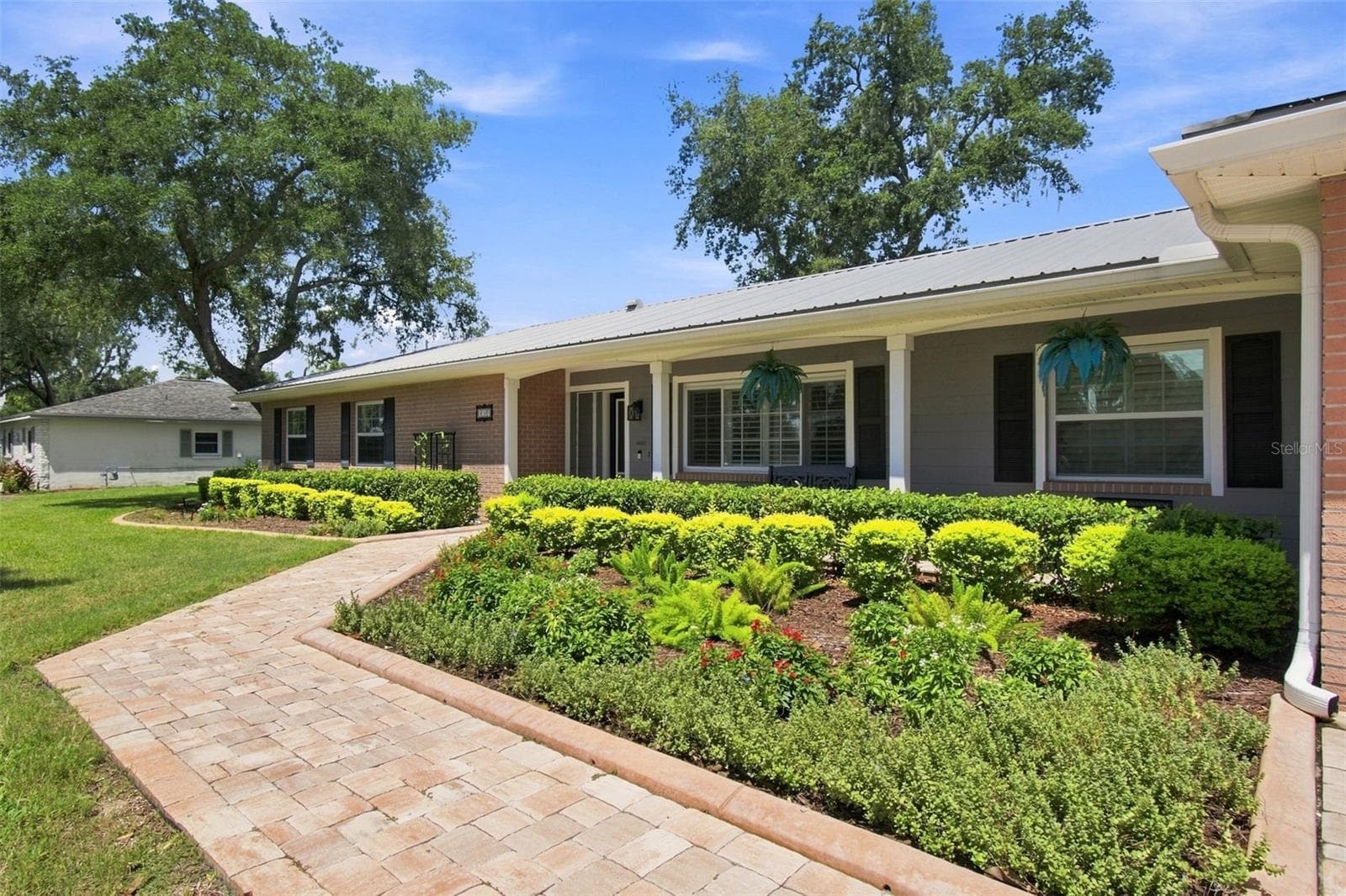 610 Hitching Post Dr photo 5