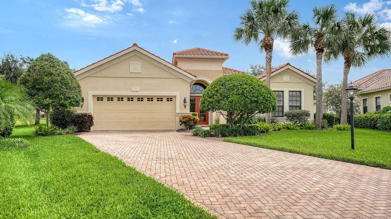 12717 Stone Ridge Pl photo 4