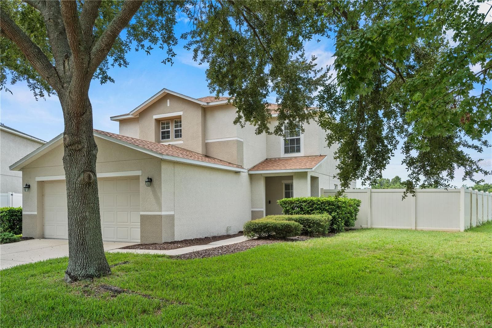 9515 Simeon Dr photo 2