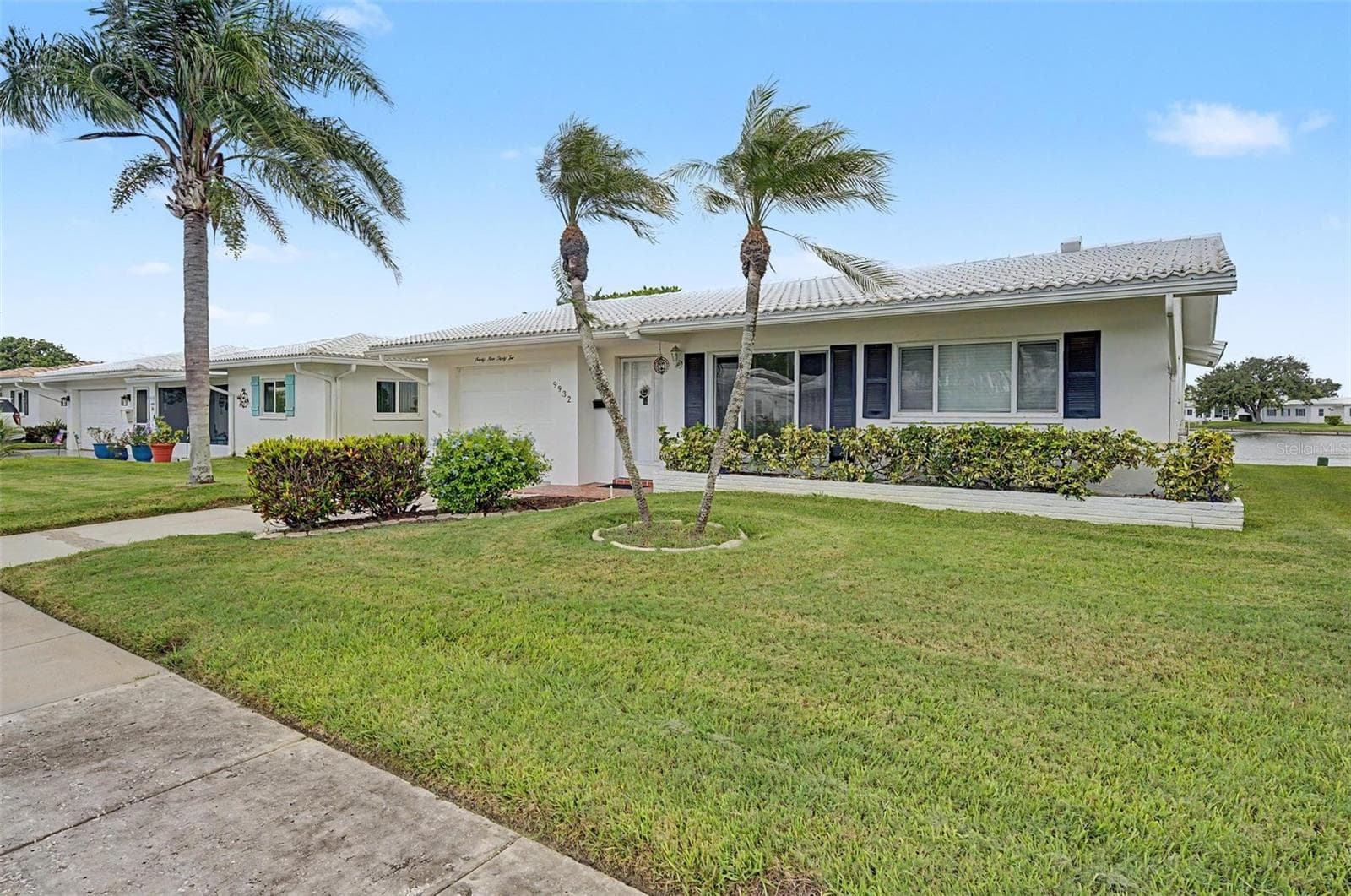 9932 34th Way N photo 2