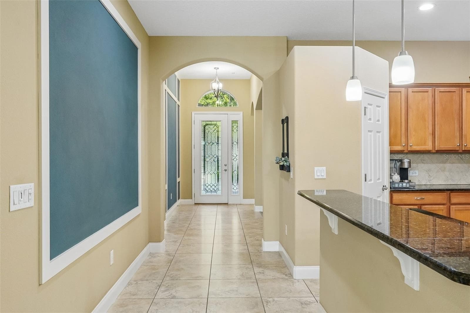 2812 Devonoak Blvd photo 3