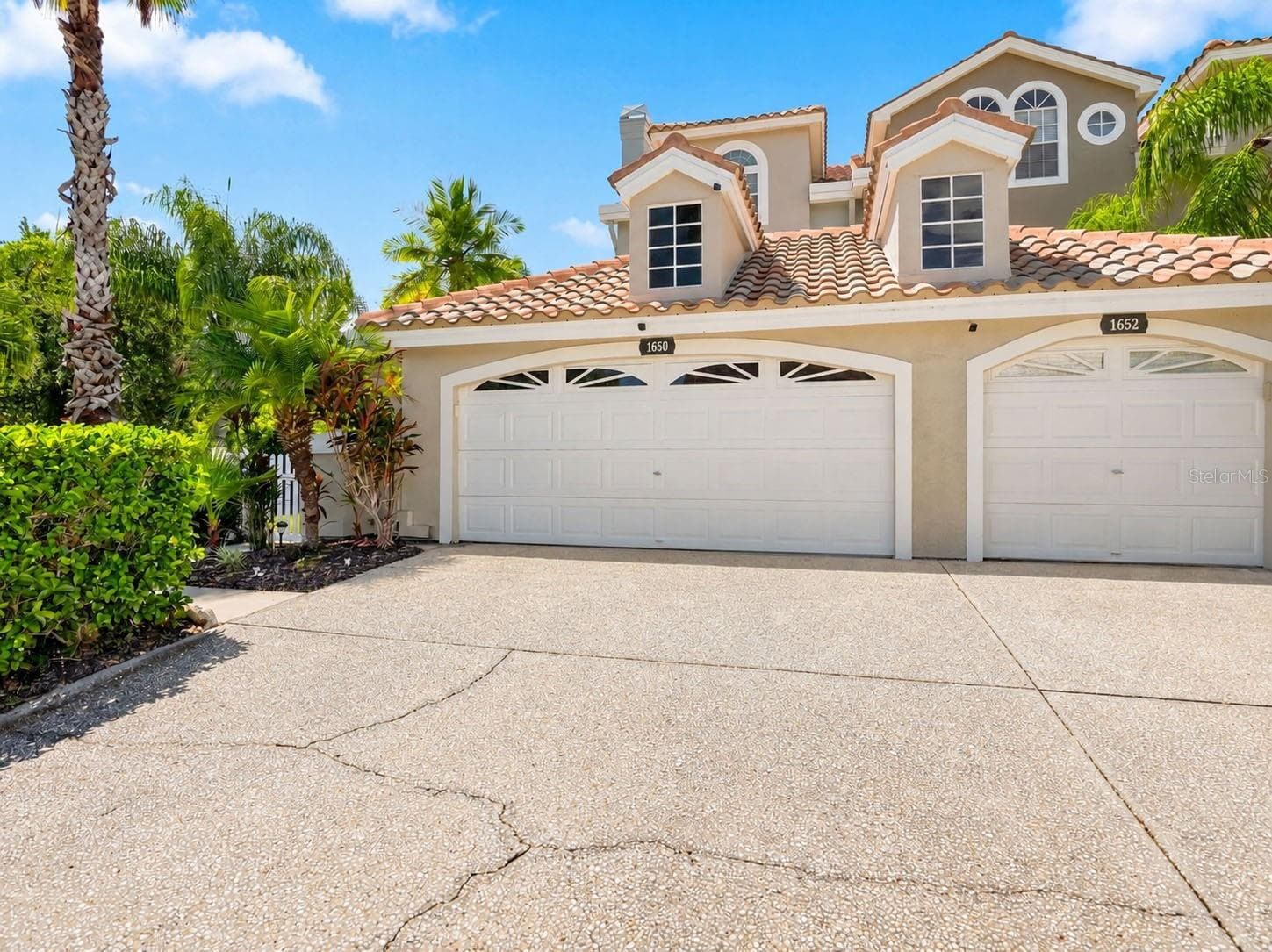 1650 Arabian Ln photo 3