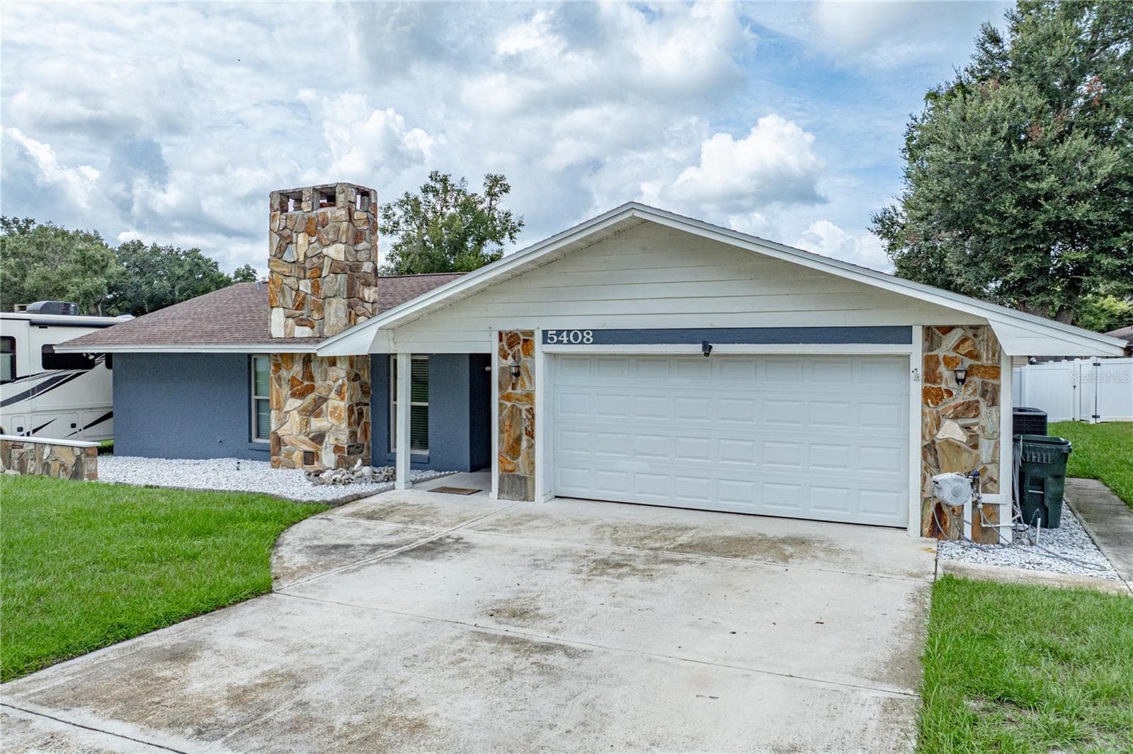 5408 Weber Pl photo 3