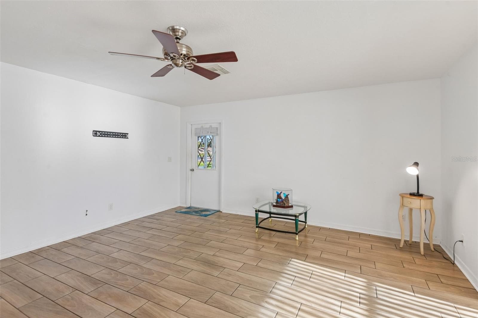 1907 Canterbury Ln #4 photo 5