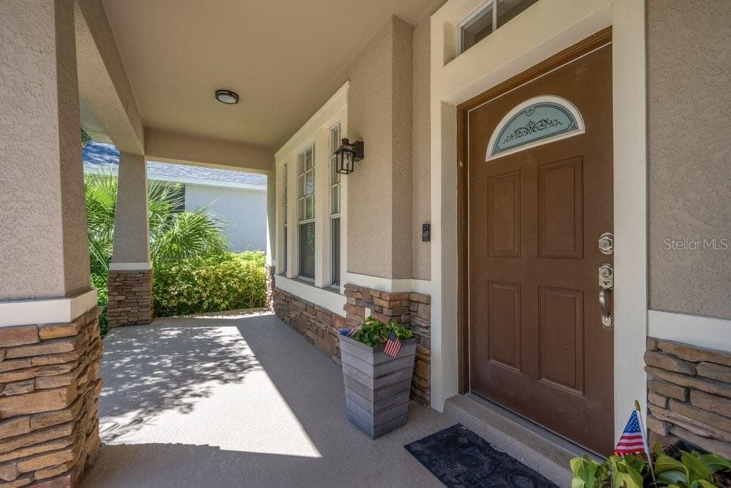 5929 Fishhawk Crossing Blvd photo 4